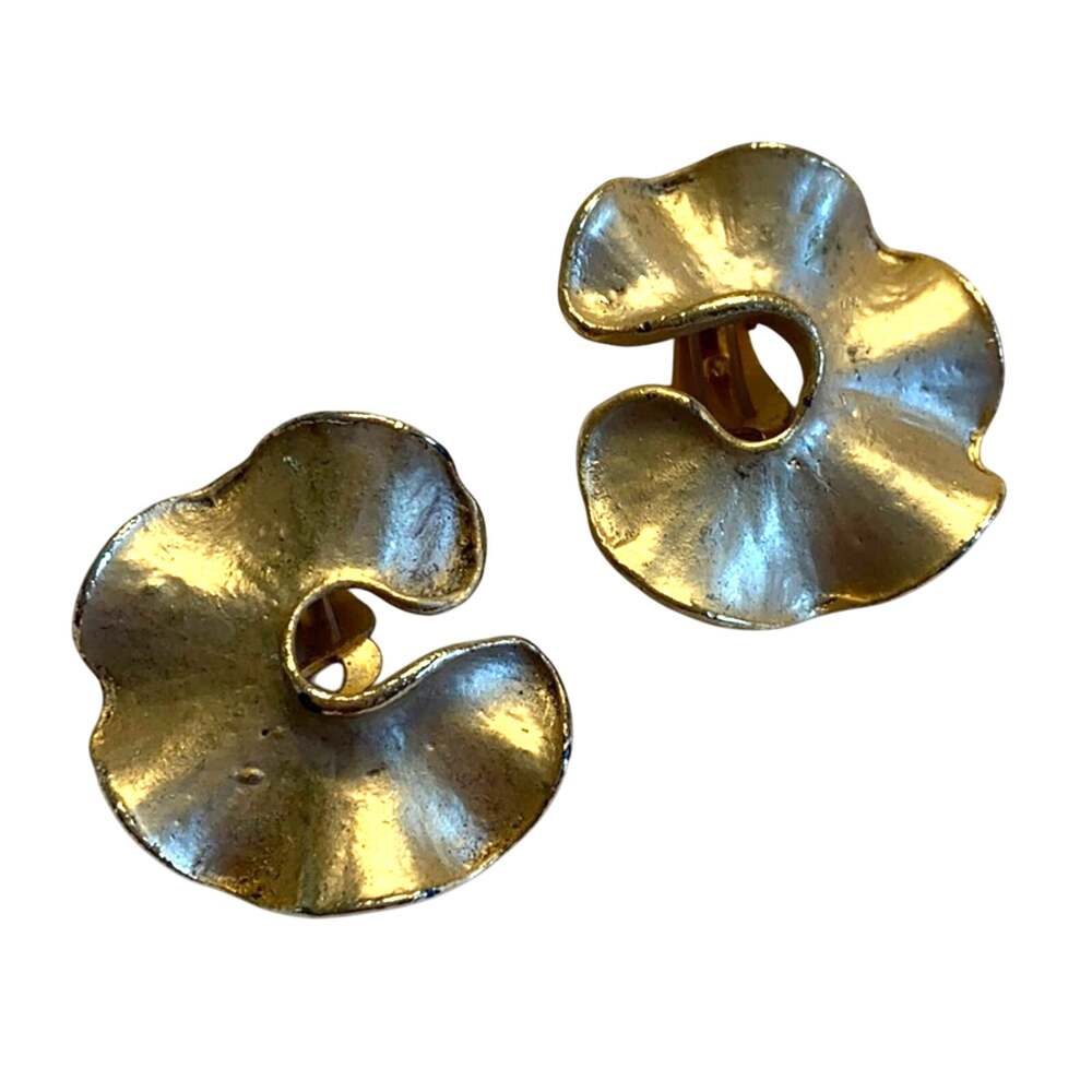 Vintage 1980’s statement earrings clip on style textured dimensional goldtone